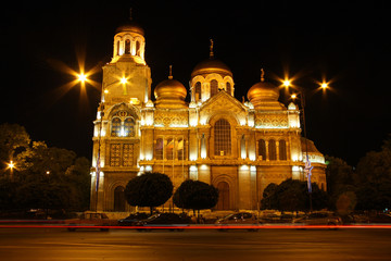 The Assumption Cathedral by night, Varna, Bulgaria - obrazy, fototapety, plakaty