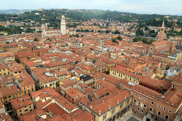 Fototapeta na wymiar Panorama of the beautiful Italian city Verona