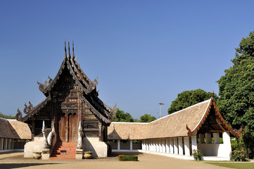 Old temple building.The wooden back,Exquisite craftsmanship