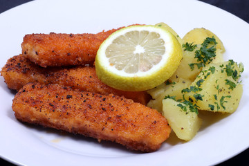 Fischstäbchen knusprig in der pfanne gebraten