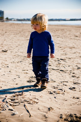 enfant à la plage