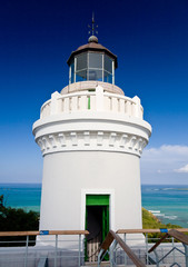 Fototapeta na wymiar Stara latarnia morska na przylądku San Juan