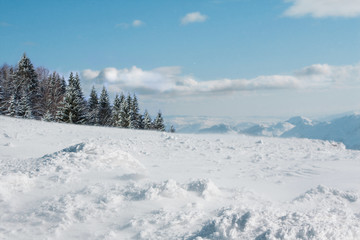 Fototapeta na wymiar Zimowy krajobraz na Bjelasnica góry w Bośni