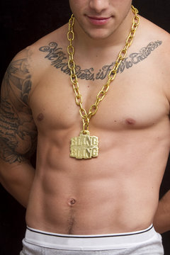 Good Abs and Gold Chain