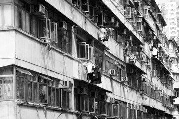 Fototapeta na wymiar Stare mieszkania w Hongkongu