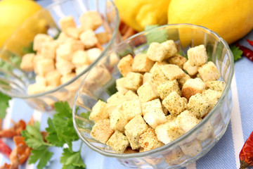 Croutons
