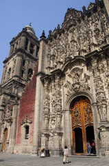 Fototapeta na wymiar Tabernakulum z katedry Wniebowzięcia Najświętszej Maryi Panny w Meksyku