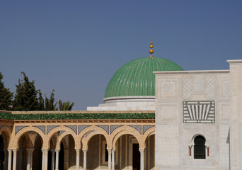 Fototapeta na wymiar Bourguiba Mauzoleum Monastir - Tunezja