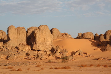 Fototapeta na wymiar Labyrinthe de Megghedet dans le sud Libyen