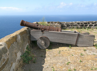 Antique cannon.