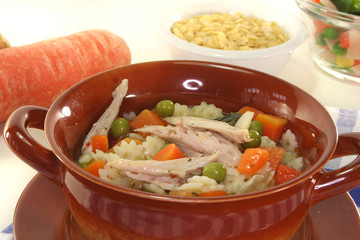 Hühnersuppe