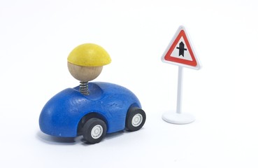 Peligro: cruce con prioridad