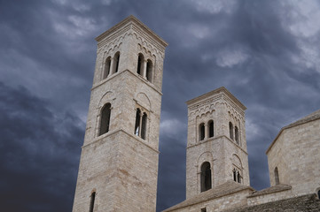 Fototapeta na wymiar St. Katedra Corrado. Molfetta. Apulia.