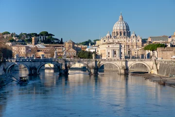 Zelfklevend Fotobehang view on St Peter Basilica © vvoe
