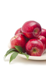 red apples