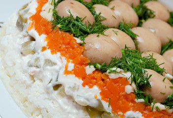 salad with chicken ,mushrooms