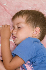 bambino che dorme