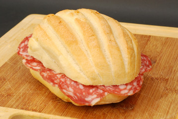 Salami sandwich 003