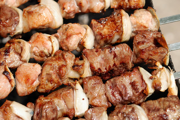 Meat slices prepare on fire