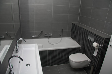 Modern bathroom in shades of grey