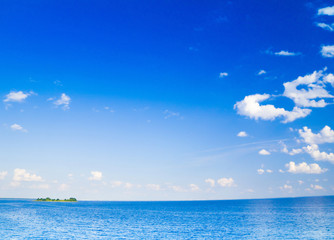 Fototapeta na wymiar Serenity Island Seascape