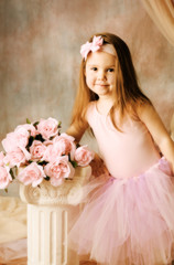 Obraz na płótnie Canvas Little ballerina beauty