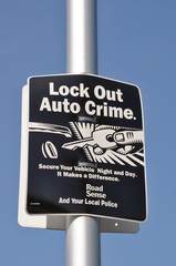 Lock out prevent auto crime