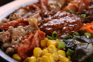 キムチ牛肉ビビンバ
