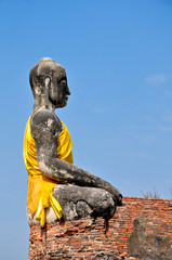 Fototapeta na wymiar Ruin Buddha Image