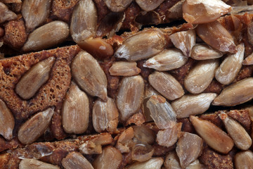 Sliced bread with sunflower seeds