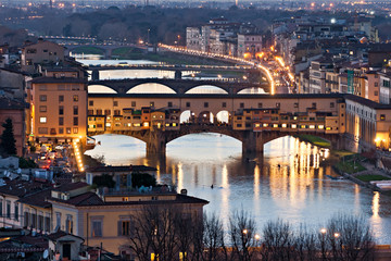 Panoramic view of Ponte Vecchio, Florence. Tuscany. - obrazy, fototapety, plakaty