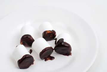 チョコのついたマシュマロ