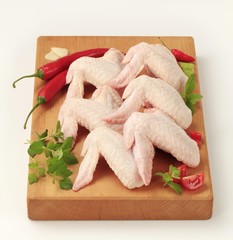Raw chicken wings