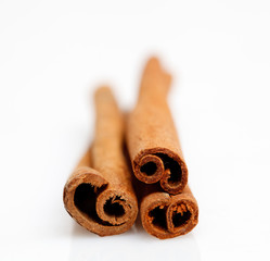 cinnamon sticks