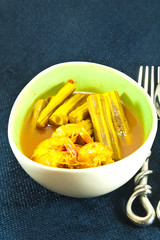Hot and sour curry form drumstick tree and prawn