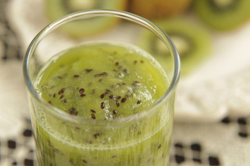 Kiwi smoothie