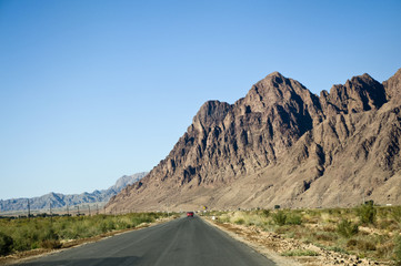 Naklejka premium Mountain Road