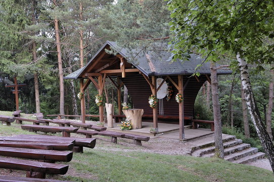 altare all'aperto chesa Kurascheck (ljubjana)