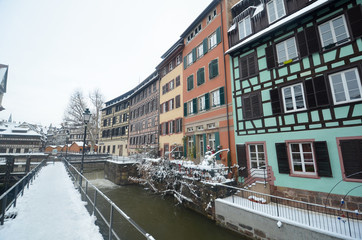 Fototapeta na wymiar L'hiver à Strasbourg