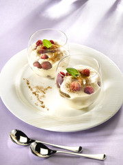 tiramisu aux framboises - tiramisu with raspberries