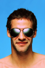 Man wearing aviator sunglasses
