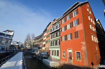 Fototapeta na wymiar Petite France en hiver à Strasbourg