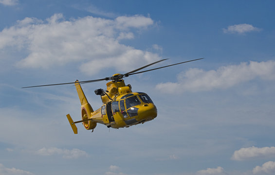 Yellow Helicopter flight