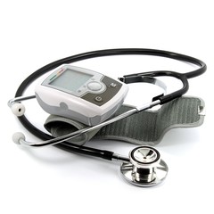 Stethoskop und Blutdruckmessgerät
