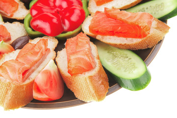 fresh vegetables with salmon