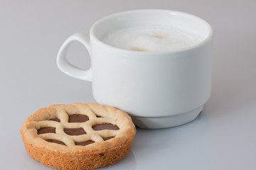 milk, coffee and cake