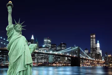 Badkamer foto achterwand Vrijheidsbeeld Brooklyn Bridge and The Statue of Liberty, New York City