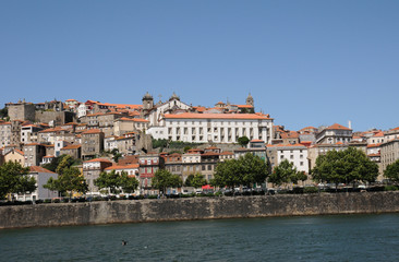 Fototapeta na wymiar Portugal, centre historique de Porto