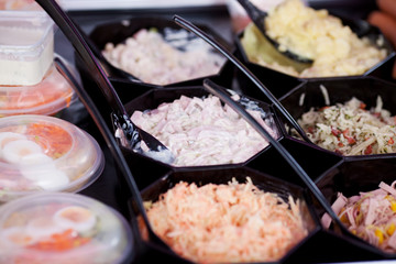 salate in der metzgerei