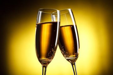 flutes of champagne